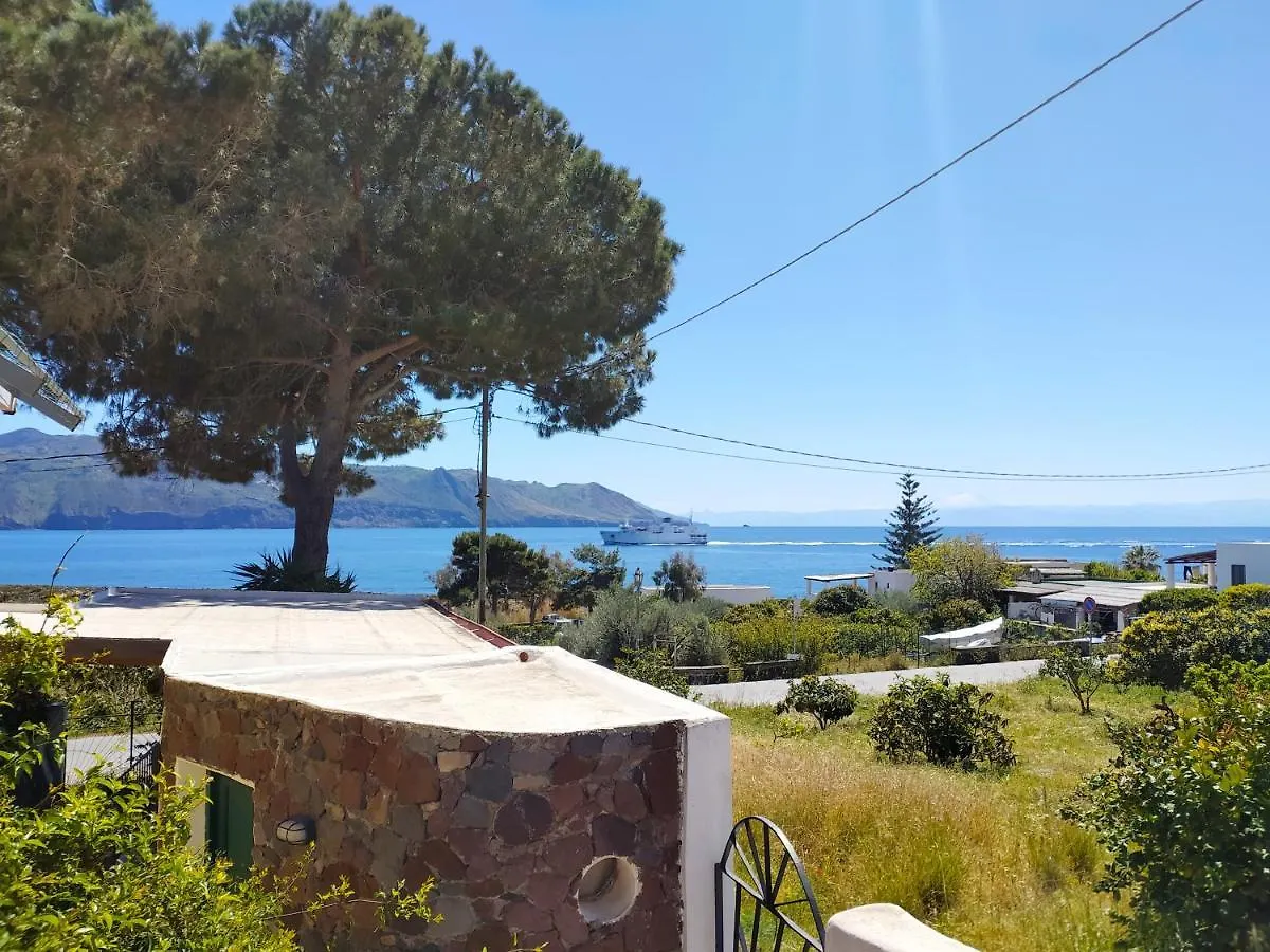 Il Villaggio Eoliano Santa Marina Salina