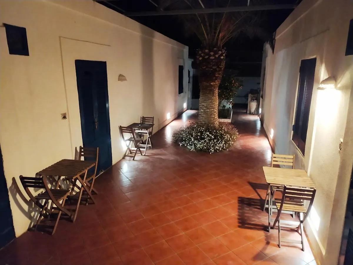 Il Villaggio Eoliano Santa Marina Salina Apartment
